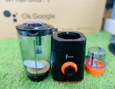 A picture of Moulinex SYINIX 205 Bol pour mixer les condiments Gourde transparente