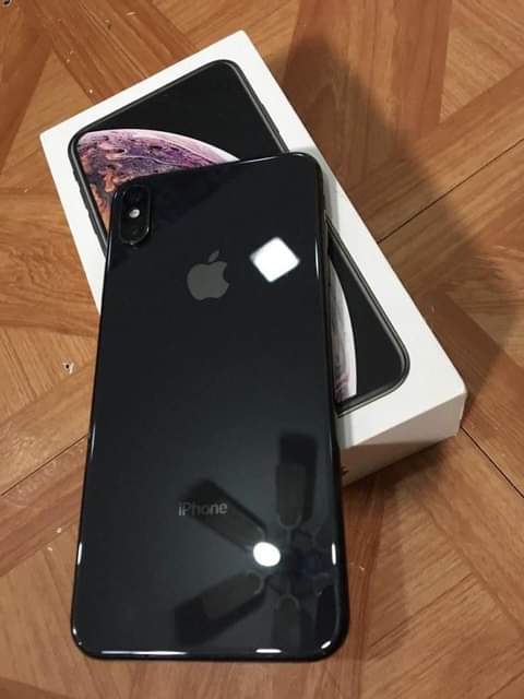A picture of IPHONE X