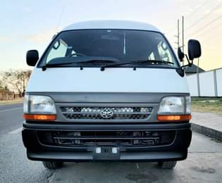 A picture of TOYOTA HIACE New
