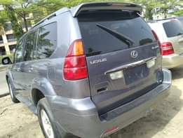 A picture of 2004 Gx470 clean Nigerian use Price 8m Location Amuwo odofin