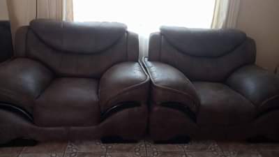 classifieds/furniture sofas