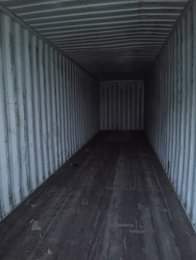 A picture of Export Grades 5 pieces of 40ft containers available Price 2
