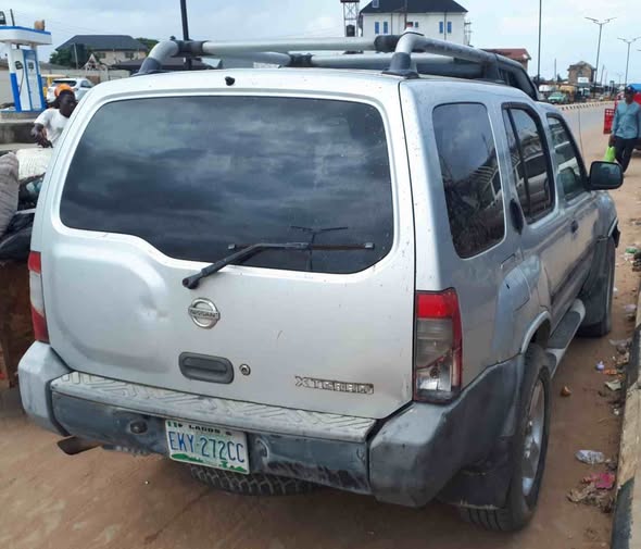 A picture of Nissan xterra 2004