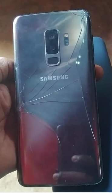 A picture of S9 plus