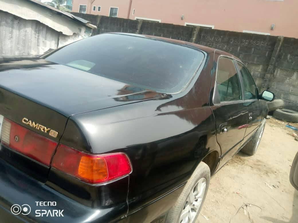A picture of Very STRONG And SOUND TOYOTA CAMRY big light 