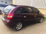 A picture of TOYOTA NADIA BEI 4.7MIL