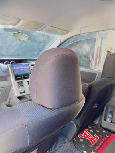 A picture of Car