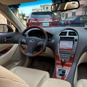 A picture of Few months used Lexus ES350 2010 full options Accident free