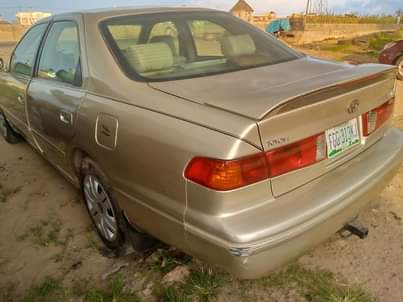 A picture of Toyota Camry envelope