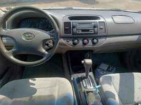 A picture of REG 04 TOYOTA CAMRY LE