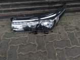 A picture of Toyota Prestige Headlight