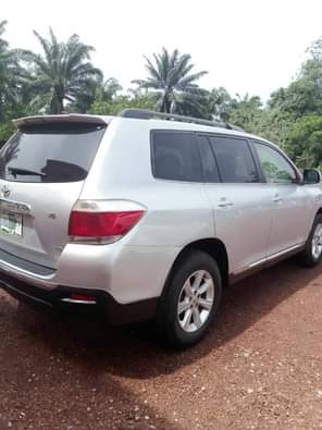 A picture of For sale at a standard conditon location oji river enugu