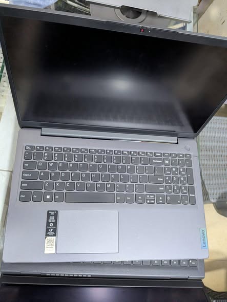 A picture of Lenovo IdeaPad 3