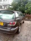 A picture of Toyota harrier old model
