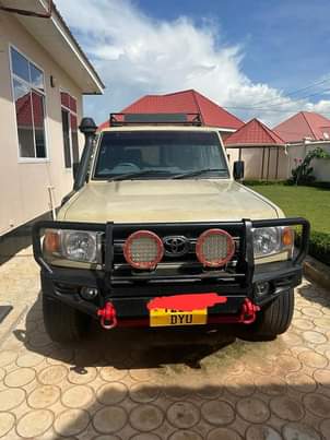 toyota land cruiser