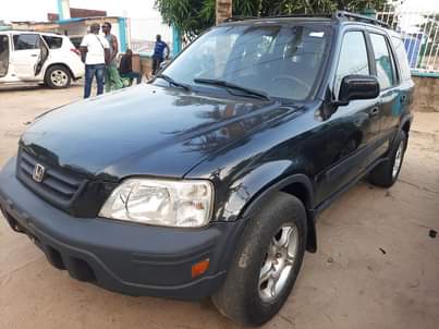 A picture of Neatly Baked 2000 Honda Crv