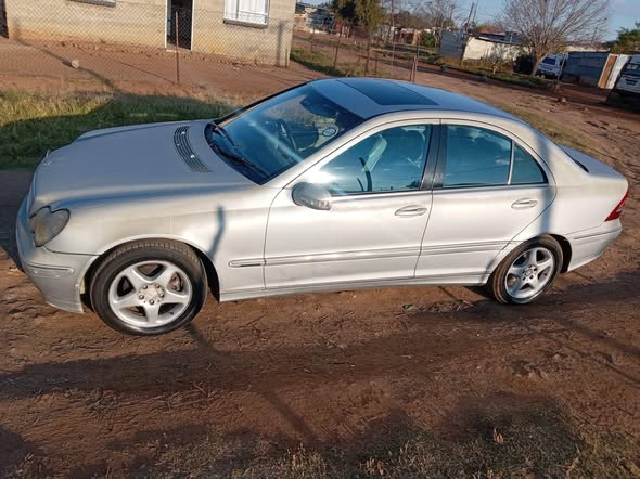 mercedes benz c180