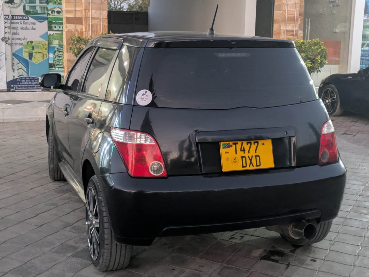 A picture of Toyota Ist DXD