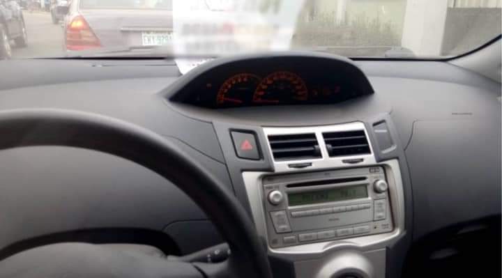A picture of Toyota Yaris available for sale 2005