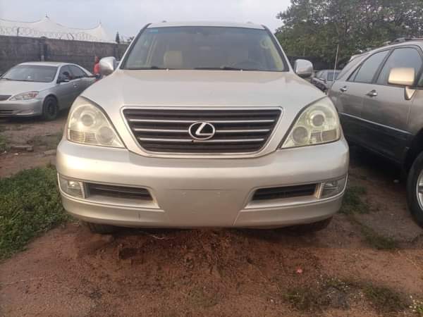 A picture of HIGHEST GRADE LEXUS GX470 Absolutely nothing to fix Untampered engine