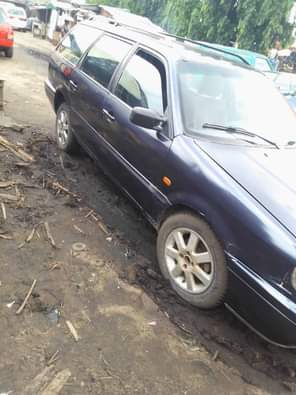 A picture of This vehicle is available for sale is tokunbo standard everything