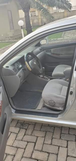 A picture of Toyota Corolla 2004