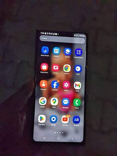 A picture of Samsung s22 ultra 5G