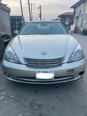 A picture of Toks standard Lexus ES300 09025039052