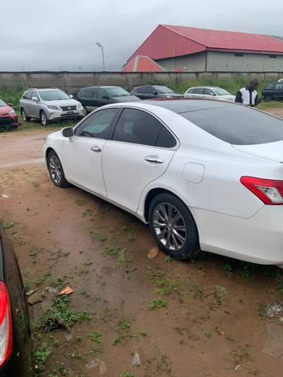 A picture of 2009 Lexus Es350 Direct Tokumbo Full Options with Panoramic Roof