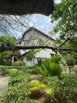 Villa M.