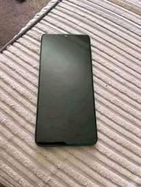 A picture of Samsung a12 internal 64gb ram 4 haina kipengele imenyooka nicheck