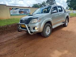 used toyota hilux