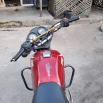 A picture of Tvs star HLX 125 ipo usafili binafsi saaafi kabisaaa Laki