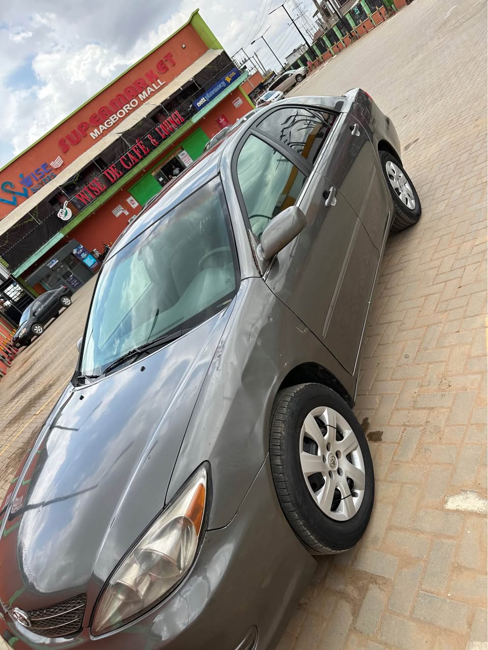 A picture of Toyota