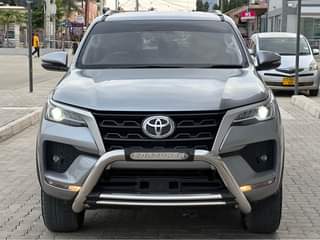 A picture of Toyota fortuner