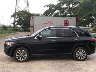 A picture of GLE350 Mercedes Benz
