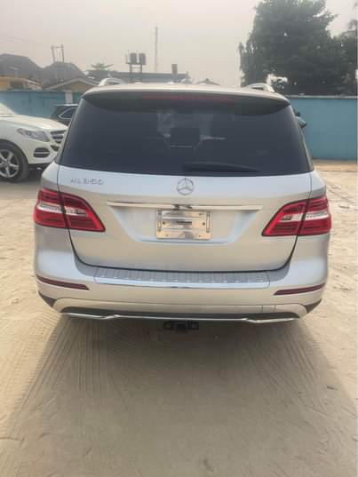 A picture of Foreign use 2013 Mercedes Benz