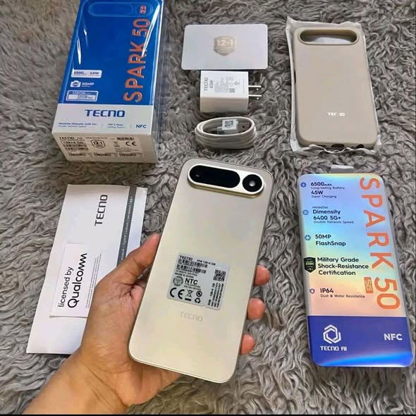 A picture of Tecno Spark 50 on sale 400 000 ugsh only