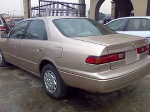 A picture of TOYOTA CAMRY pencil light With First Body Belgium Engine Smooth
