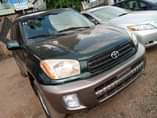 A picture of Toyota RAV4 04 not registered