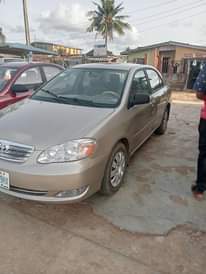 A picture of Toyota Corolla 2006 model paint on first body working perfectly