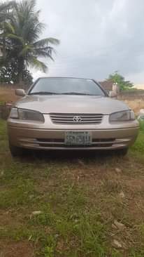 A picture of TOYOTA CAMRY 2000 PENCIL LIGHT