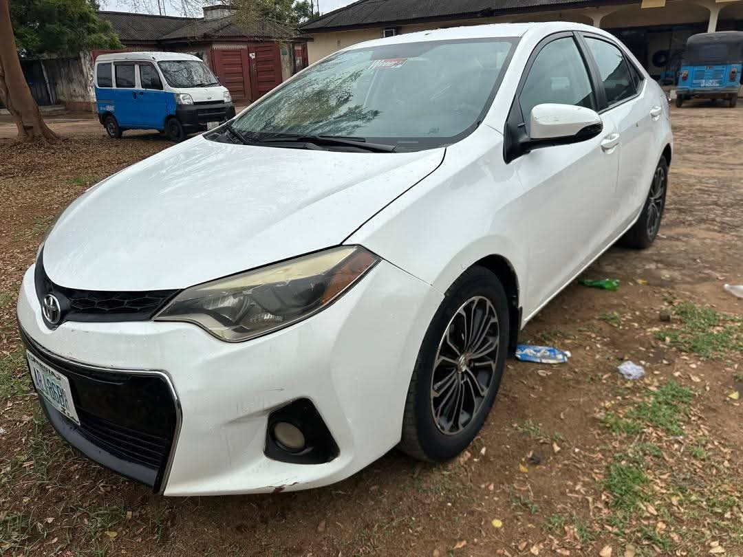 A picture of 2015 Toyota Corolla 2015