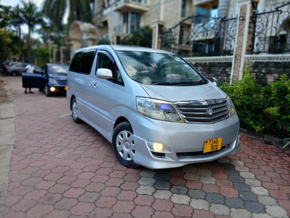 A picture of Toyota Alphard