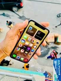 A picture of I phone x