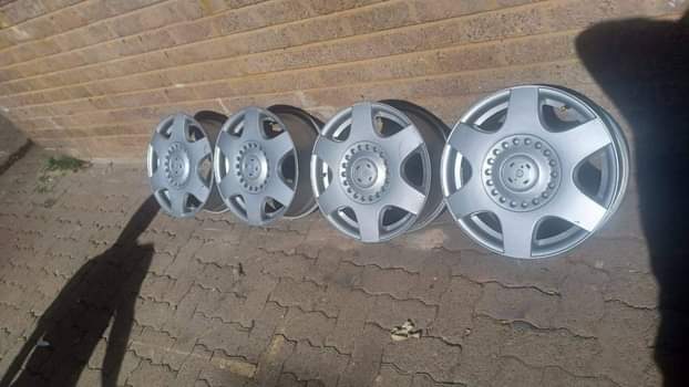 BAKKIES F.