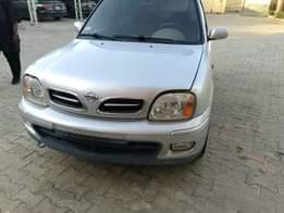 A picture of URGENT BUYERS ONLY CALL 09063948959 CLEAN mini Nissan PRICE 550k