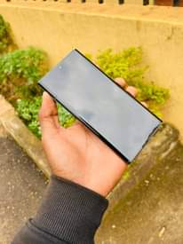 A picture of SAMSUNG GALAXY NOTE 10