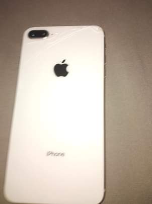 iPhone M.
