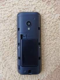 A picture of Nokia.